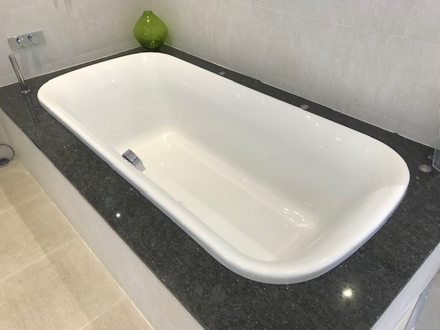 Adamsez Bath